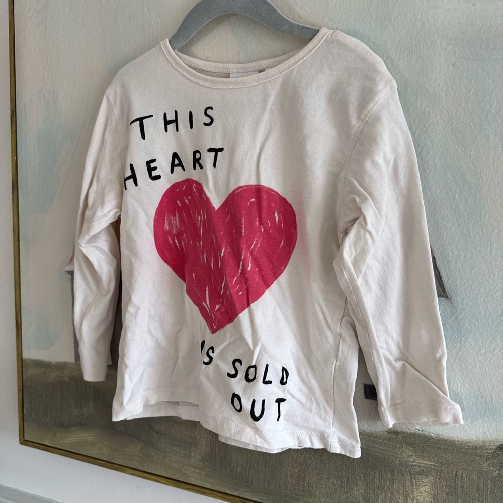 ZARA Kids Long Sleeve Shirt with Red This Heart Is Sold Out Size 3/4 - Picture 2 of 4